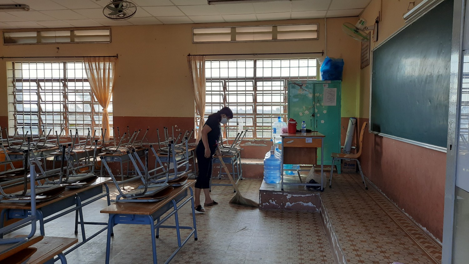 Trường TH Phú Thọ: Hội đồng Sư phạm nhà trường tổng vệ sinh lần 5