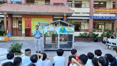 Liên Đội phát động phong trào “Liên đội nói không với rác thải nhựa” và “Ngôi nhà xanh”.